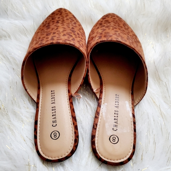 Charles Albert cheetah-print slip on flats - Picture 3 of 5